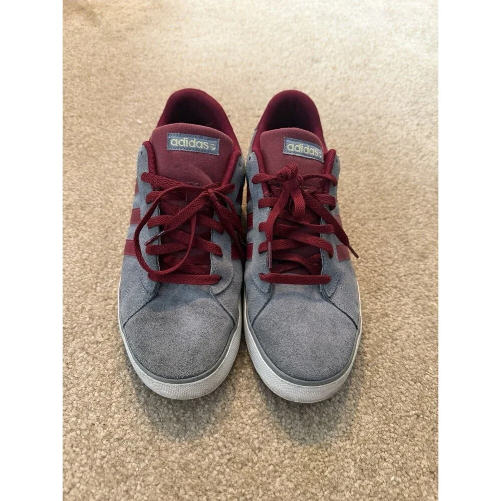Mens Adidas Neo Fit Gray W/ Maroon Stripes Size 10 1/2